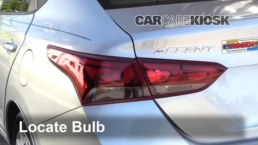 2018 Hyundai Accent SEL 1.6L 4 Cyl. Éclairage Feux de position arrière (remplacer ampoule)